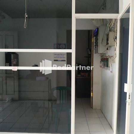 Hotel Samrat Palu Kültér fotó